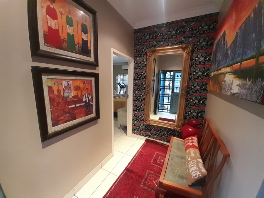 3 Bedroom Property for Sale in Safari Gardens North West